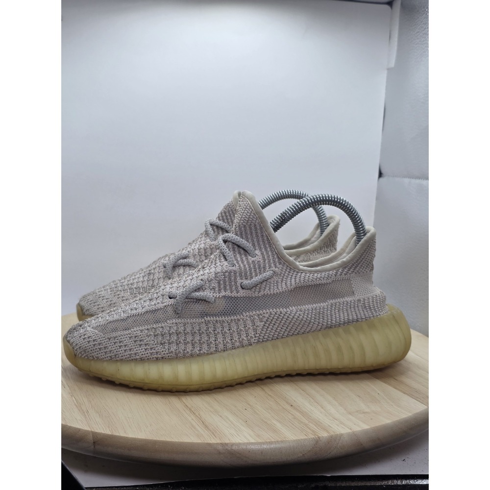 Womens‎ Size 7.5 - adidas Yeezy Boost 350 V2 Synth Reflective, FV5666 No Box